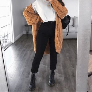 Black High Waisted Jeans